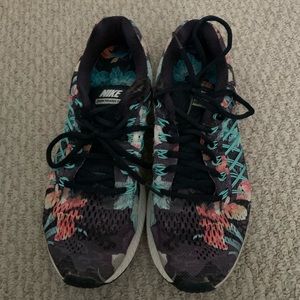 Floral Nike Zoom Pegasus 32 Sneaker